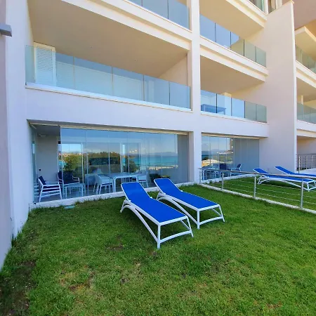 Delfini Sul Mare Apartment *