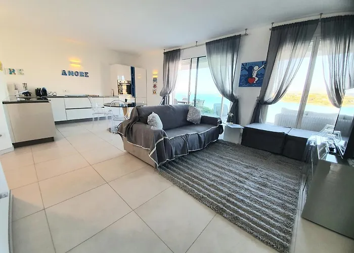 Delfini Sul Mare Апартаменты Гольфо-Аранчи