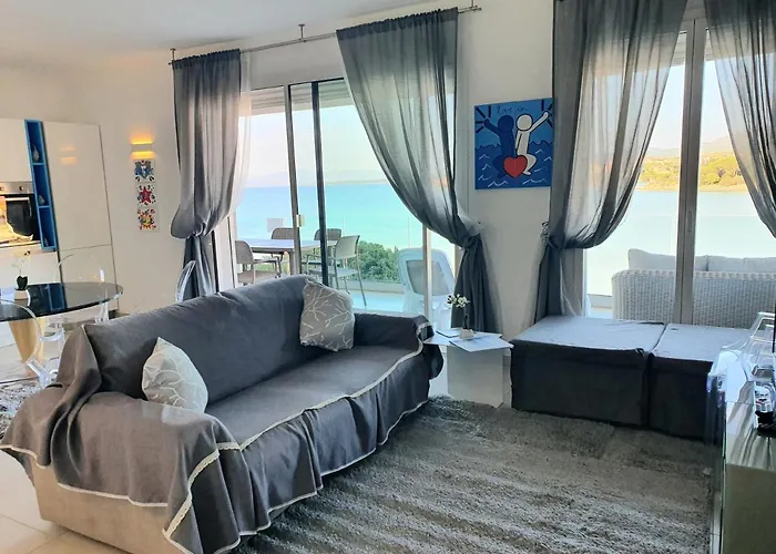 Апартаменты Delfini Sul Mare