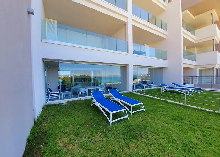 Delfini Sul Mare Апартаменты *