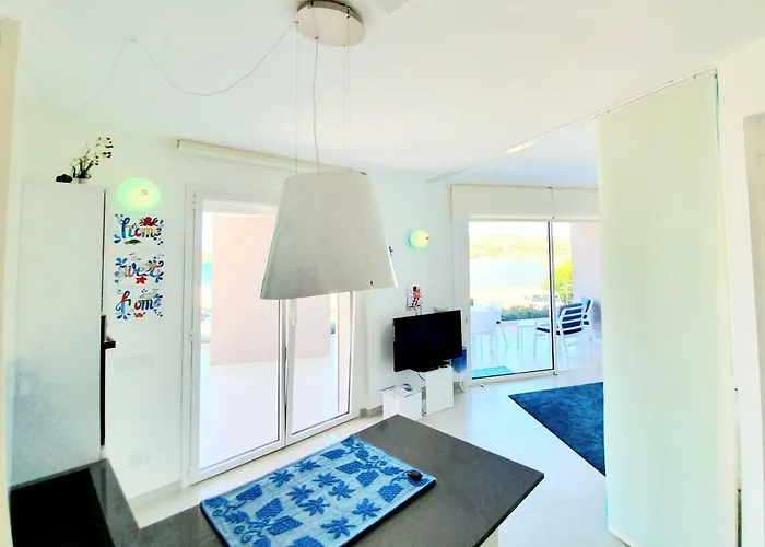 Апартаменты Delfini Sul Mare Гольфо-Аранчи