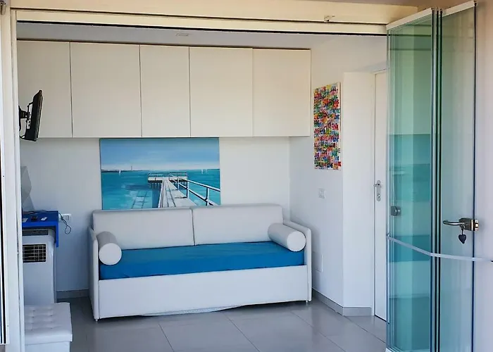 Delfini Sul Mare Апартаменты *